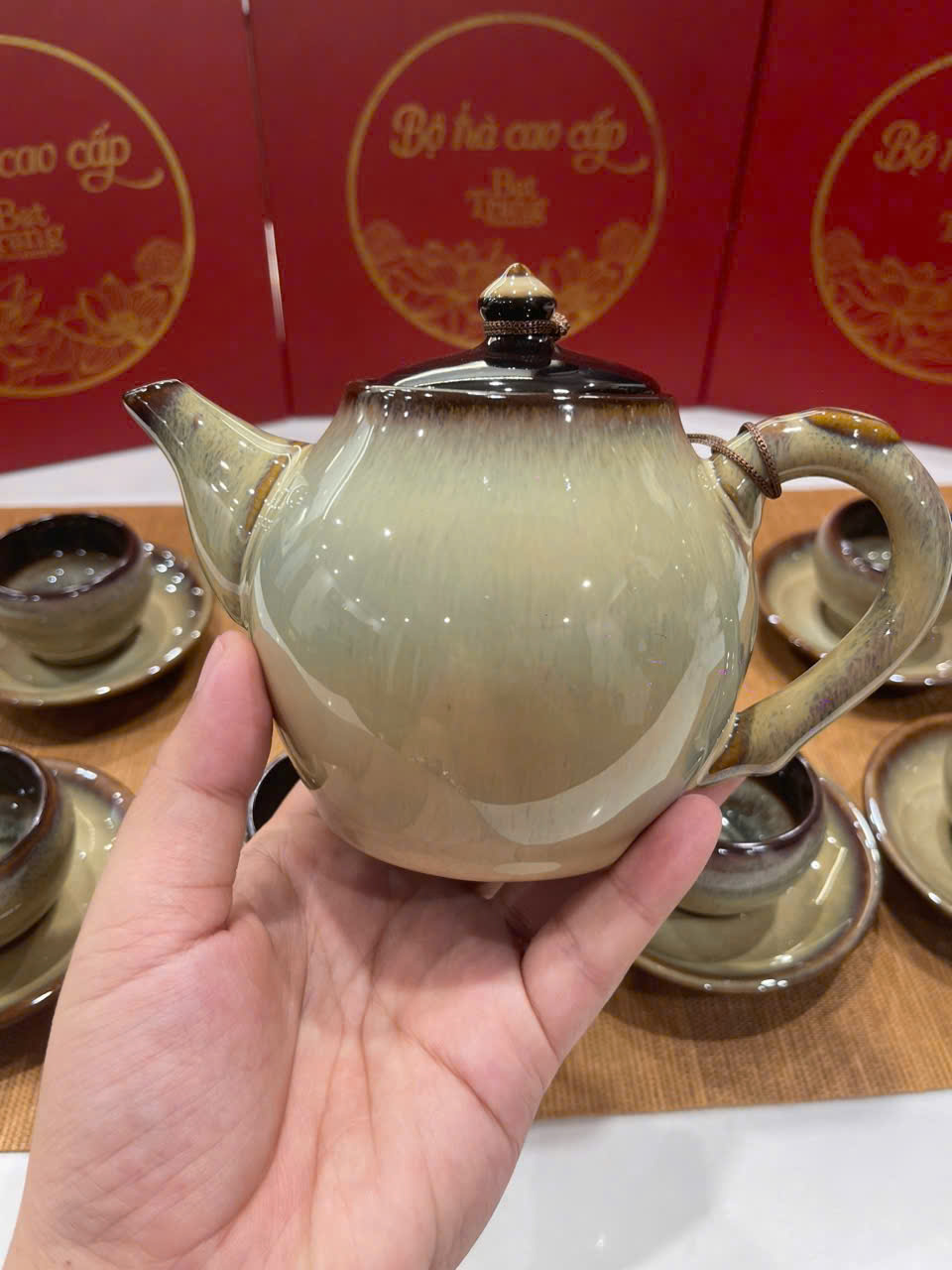 Bộ Ấm Chén Bát Tràng - Hổ Phách An Nhiên - HB02 - Ảnh 3