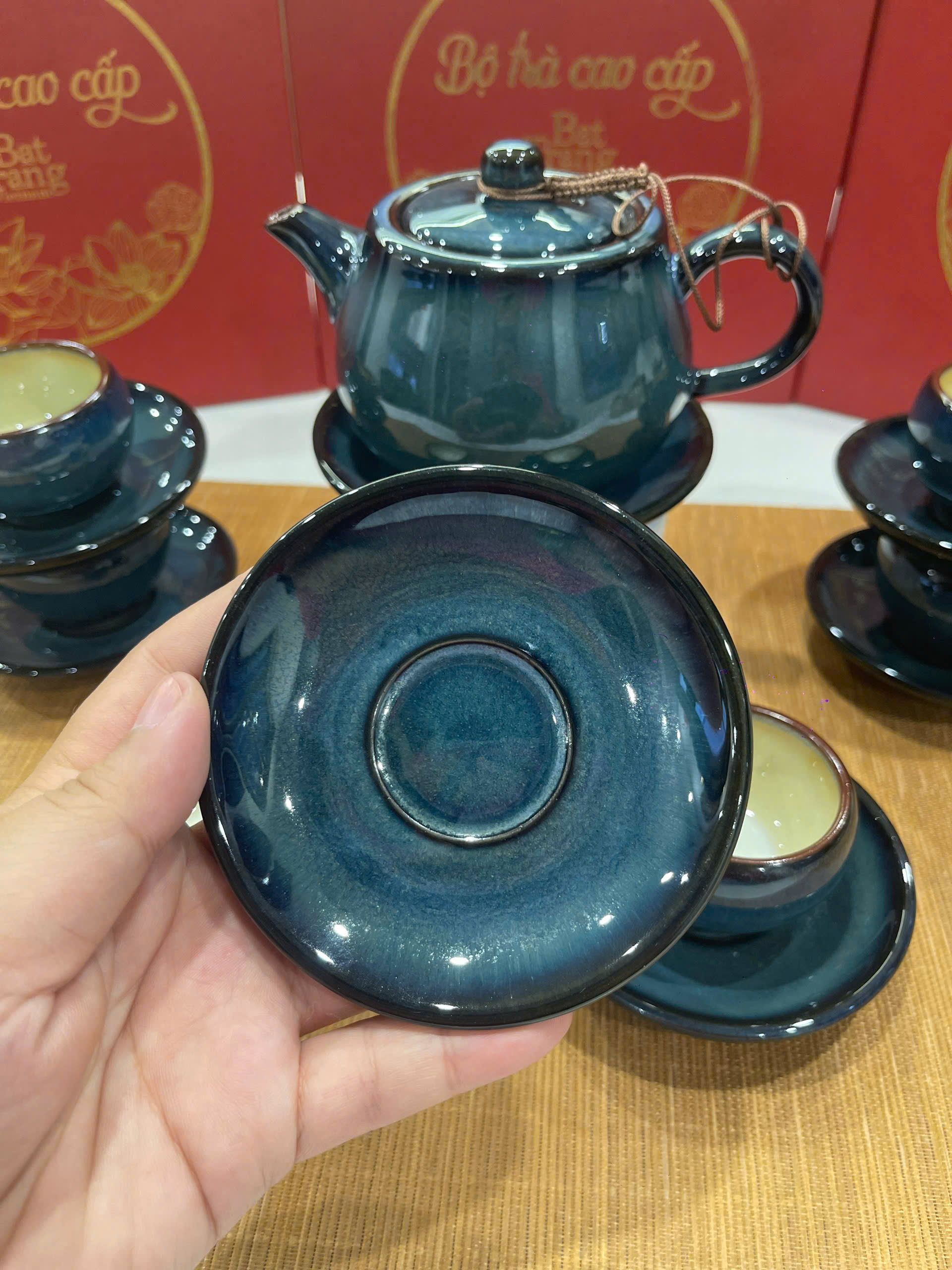 Bộ Ấm Chén Bát Tràng Xanh Ngọc Độc Bản - HB01 - Ảnh 4